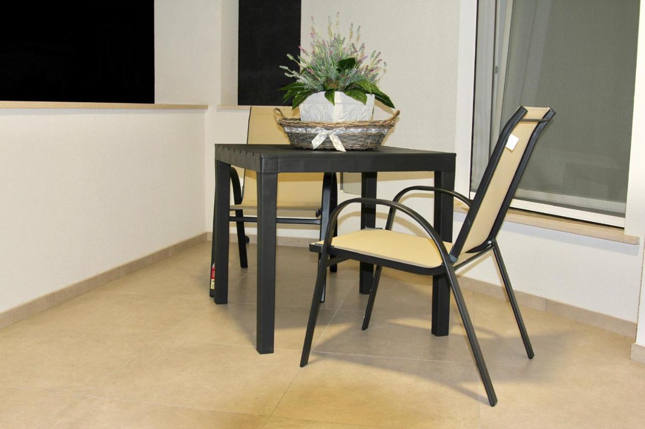 Il Matino Bed and Breakfast Leverano Exteriör bild