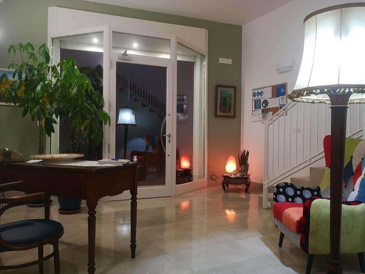 Il Matino Bed and Breakfast Leverano Exteriör bild
